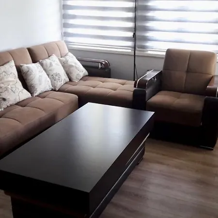 The Green Apart Apartment Side